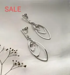 (421)ハンドメイドアクセサリー　シルバーイヤリング