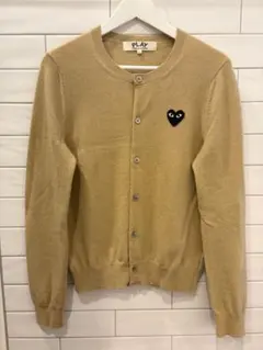 PLAY COMME des GARCONS カーディガン ベージュ Lのサムネイル