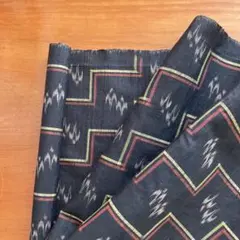 着物はぎれ　久米島紬　古布　絹　ハンドメイド