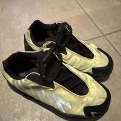 最終値下げ　18cm adidas YEEZY700