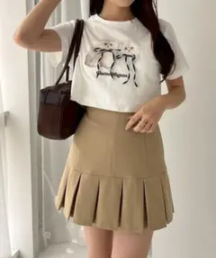 【新品未使用】ボックスプリーツ切替ミニスカート ベージュ