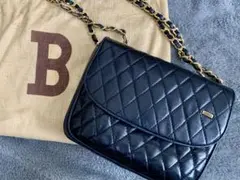 最終値下げ　Bally 黒 キルティング ショルダーバッグ