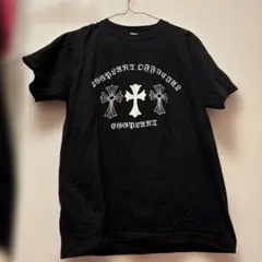 EGGPLANT OFFICIAL クロスプリント Tシャツ ブラック