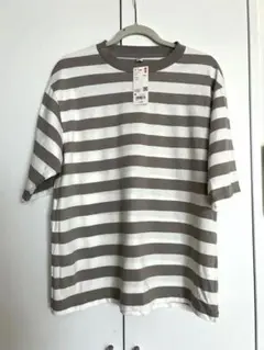 新品未使用UNIQLO オーバーサイズボーダーTシャツ グレー Mのサムネイル