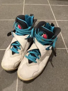NIKE エアジョーダン 8 レトロ White Aqua