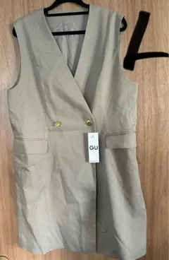 GU ロングジレ　ベストL ベージュ