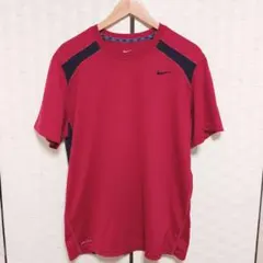 ナイキ　赤×黒　ドライフィット　スポーツウェア　ロゴ刺繍　XL　大きいサイズ