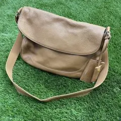 【日本ブランド】ペッレモルビダ ショルダーバッグ 上質本革