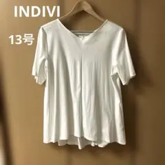 INDIVI 13号　　白　カットソー　美品のサムネイル