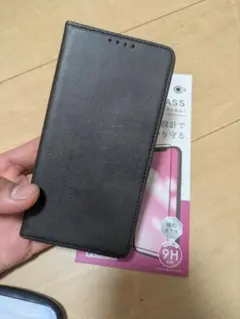 iPhone 11 手帳型ケース ブラックのサムネイル