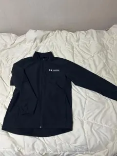 【値下げ中！】アンダーアーマー　ブラック　撥水ジャケット