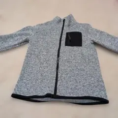 未使用☆H&Mキッズグレー フリースジャケット ハイネック140