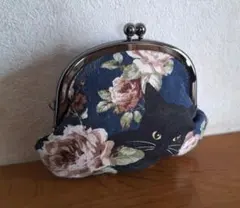 黒猫×花柄　がま口ミニポーチ
