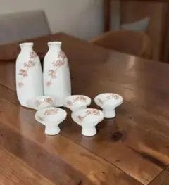 【新品・未使用】徳利2本 盃5客 深川製磁 有田焼 紅葉 酒器揃 桐箱付のサムネイル