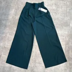 新品⭐︎GU ワイドパンツ（Mサイズ）