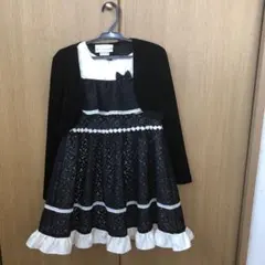 ブラックフォーマルワンピース　130㎝　ポレロつき　女の子