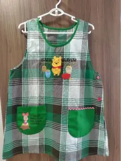 保育士　エプロン プーさん