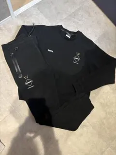 fcrbスウェットセットアップ