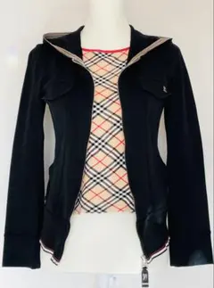 バーバリーブルーレーベル【美品】インナー＆パーカーセットアップ　ノバチェック