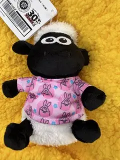 ひつじのショーン　ベビーショーン いたずらブタTシャツ　ミニぬいぐるみ