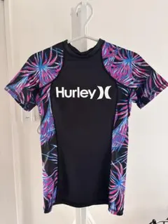 Hurley フラワーパターン 半袖ラッシュガードのサムネイル