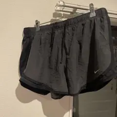 古着 Nike ショートパンツ ブラック