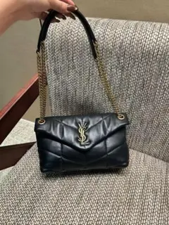 YSLブラック 肩掛け ショルダーバッグ レザー-