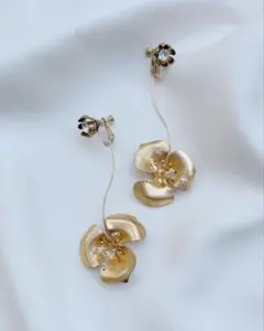 ウェディングアクセサリー ピアス ゴールド