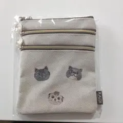 KALDI 猫刺繍ポーチ クリーム色