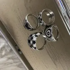 チェック柄・ハート型リング4点セット