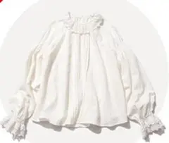 ジルキー レースネックブラウス ホワイト GISELe掲載