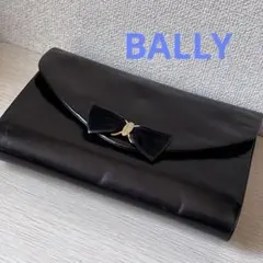 BALLYブラックレザーリボンクラッチバッグ