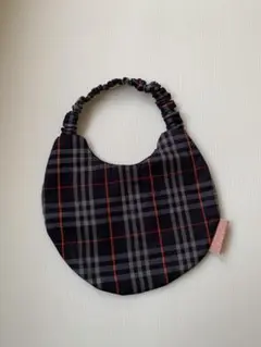 Item thumbnail for item 6f2b90b3-b21c-4c48-894f-2bb507d12560