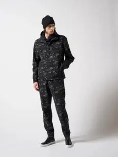 Item thumbnail for item 59fb4525-e004-4403-b62a-7ae148ed1c9d