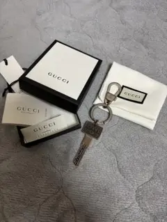 GUCCI キーホルダー ヴィンテージシルバー510718 J160N 8111