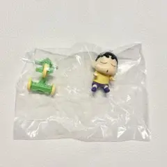 クレヨンしんちゃん　フィギュア　しんのすけ