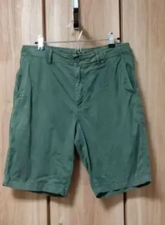 UNIQLO　ユニクロ　メンズ　オリーブグリーン ショートパンツ　S