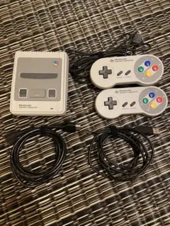 ニンテンドークラシックミニ　スーパーファミコン