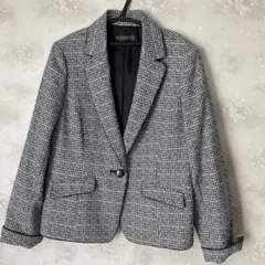 Item thumbnail for item 491c346f-3cf8-4636-a49c-a93e3868396d