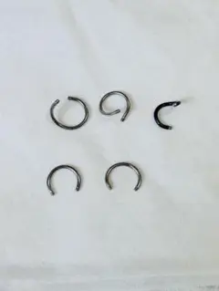 ボディピアス スパイラル サーキュラー シルバー ブラック