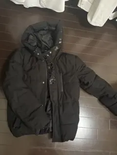 ダウン　ブラックダウンジャケット フード付き