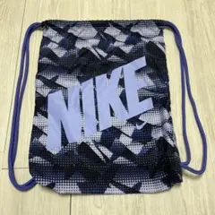 最終価格！NIKEナップサック　幾何学模様