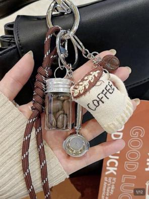 Item thumbnail for item e26600f7-2d08-4cdb-a140-0d284ab66073