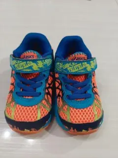 Item thumbnail for item 2d0916e8-b404-4dbc-895f-3db8c415cc8e