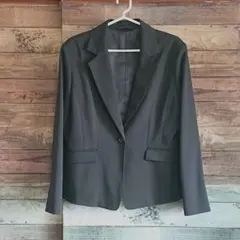 Item thumbnail for item 963ca53b-1eb4-46b8-a0e6-94e849a56dfa