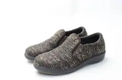 Item thumbnail for item 0a3c9477-efa3-4da3-9a6a-a72d14ecc7e0