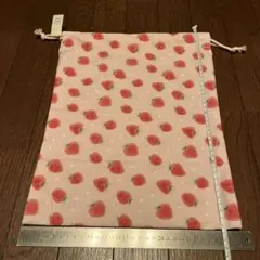 いちご柄巾着袋 ③約30cm x 40cm