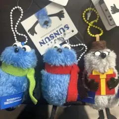 パペットスンスン　ぬいぐるみマスコット　winter ver.　赤と緑マフラー