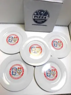 【未使用・非売品】STRAWBERRY CONES✕ドラえもんの皿 ５枚セット