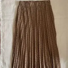 ★美品★earth ドット柄プリーツロングスカート ベージュ freesize